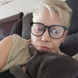 Meet your Posher, Taryn